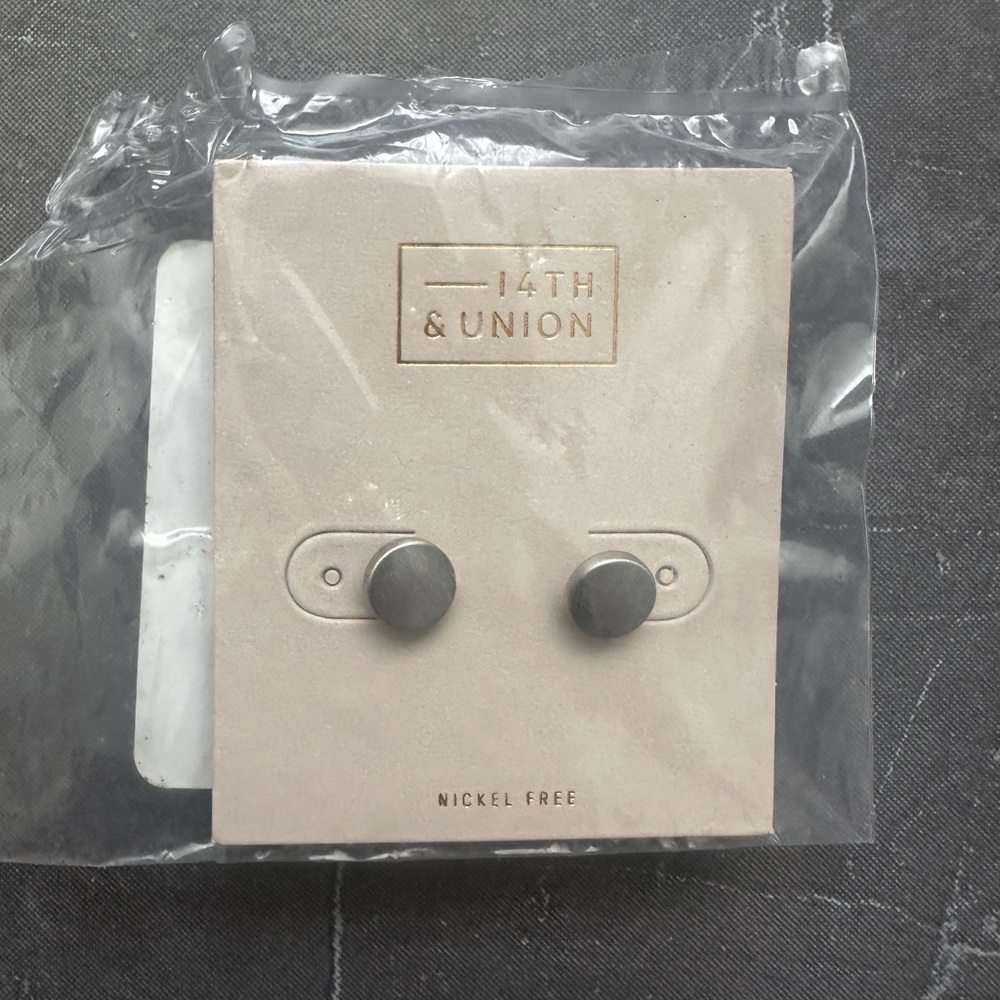 14th & Union Silver Tone Round Stud Earrings